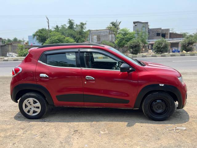 https://images10.gaadi.com/usedcar_image/4525666/original/processed_da93bdf8-647b-44ca-8d40-21bd416b72dc.jpg?imwidth=6402