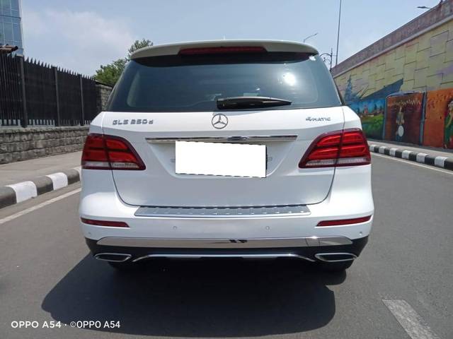 https://images10.gaadi.com/usedcar_image/4525674/original/processed_04d25ec3c6702c4f64702f6963b3a4b8.jpg?imwidth=6402