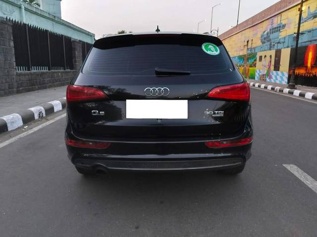 https://images10.gaadi.com/usedcar_image/4525679/original/processed_afe7efabe720ccf2adccfdc057a0e323.jpg?imwidth=6402