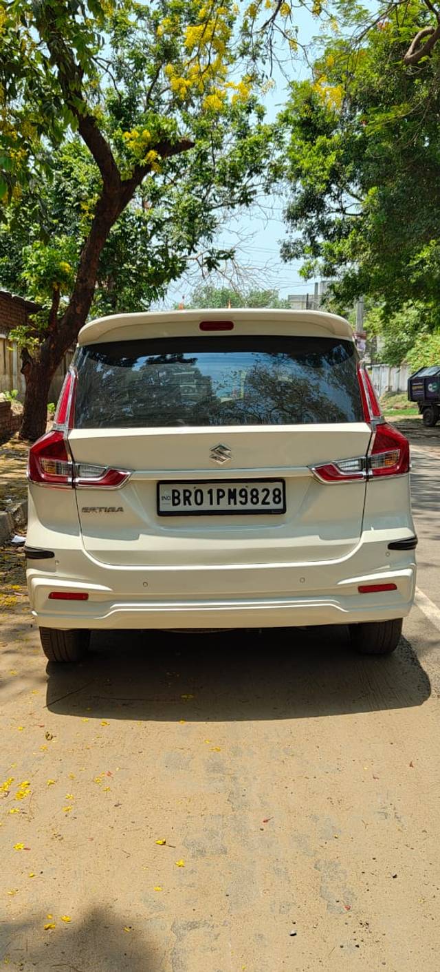https://images10.gaadi.com/usedcar_image/4525684/original/875e394b6f150b9851bfb648ffd6c34b.jpg?imwidth=6401