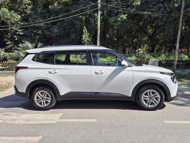https://images10.gaadi.com/usedcar_image/4525688/original/2d13800a1e55509b22d1e09100038cdd.jpg?imwidth=6401