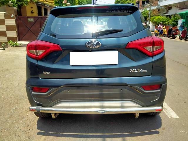 https://images10.gaadi.com/usedcar_image/4525692/original/processed_3a61e19f7593ed7f11150d856fc1ffbd.jpg?imwidth=6402