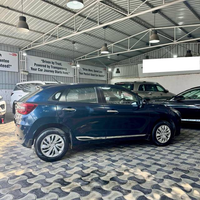 https://images10.gaadi.com/usedcar_image/4525722/original/processed_d5ee9ca89346ae552d52ab3ce2f4019d.jpg?imwidth=6402