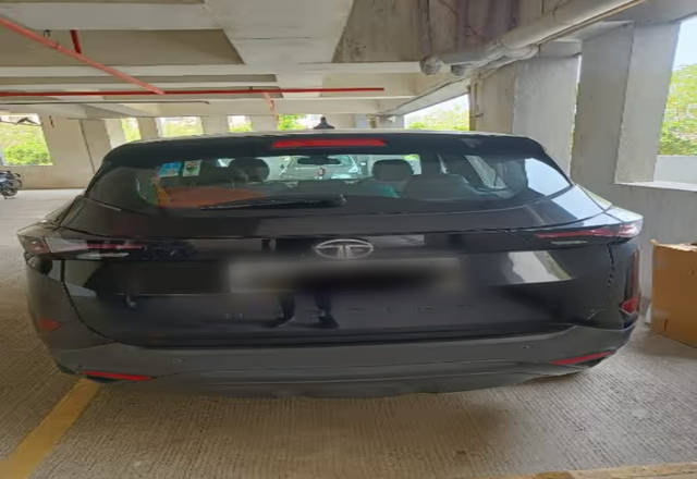 https://images10.gaadi.com/usedcar_image/4525727/original/1d02af2f-56a0-4e04-a021-c2dce882fea9.?imwidth=6401