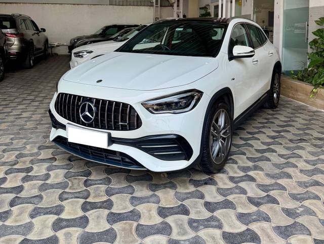 https://images10.gaadi.com/usedcar_image/4525737/original/processed_2dfe0c0d43147444b8e3637e0c34b046.jpg?imwidth=6401
