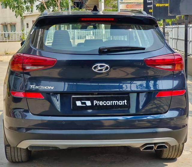 https://images10.gaadi.com/usedcar_image/4525812/original/processed_a373a863b714ab3f361971296dd2b1c0.jpeg?imwidth=6402