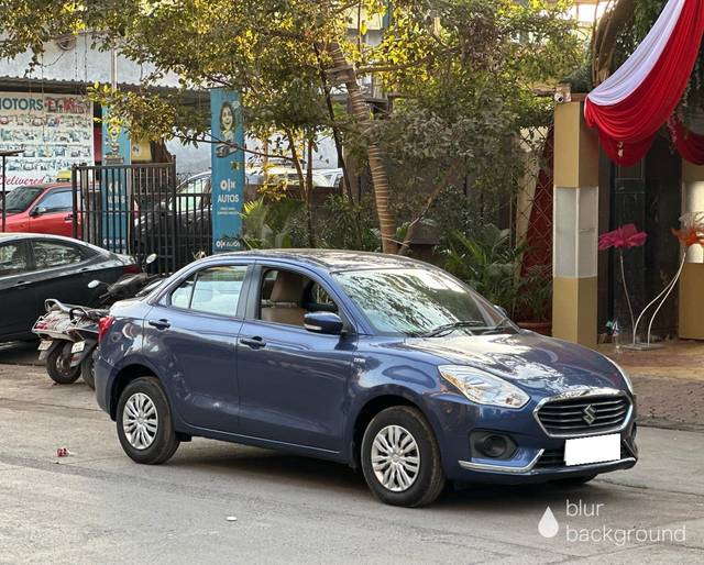 https://images10.gaadi.com/usedcar_image/4525813/original/processed_389c38ceebf27a10ed720a5ef289531e.jpg?imwidth=6400