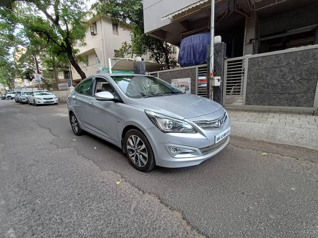 https://images10.gaadi.com/usedcar_image/4525828/original/processed_92e6592a-4738-417c-bdb3-474d1b9b11a7.jpg?imwidth=6400