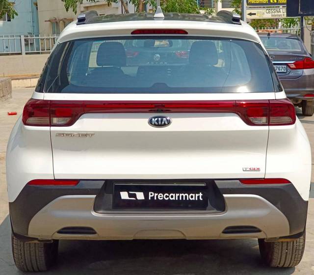 https://images10.gaadi.com/usedcar_image/4525830/original/processed_b1f579183edf7910839a533517da6603.jpeg?imwidth=6401