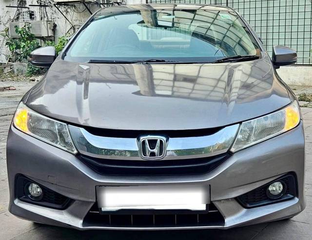 https://images10.gaadi.com/usedcar_image/4525852/original/processed_eb6571fec274d83ac5338eb7a7eddcbc.jpg?imwidth=6401
