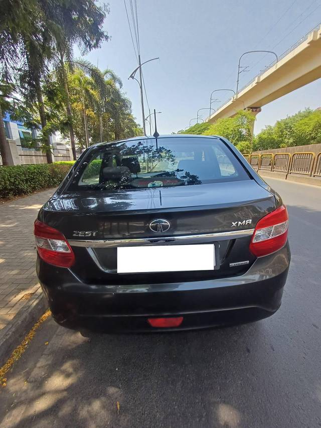 https://images10.gaadi.com/usedcar_image/4525857/original/processed_ef366aa8-3e3a-4a7f-b3d1-aec0090765d4.jpg?imwidth=6402
