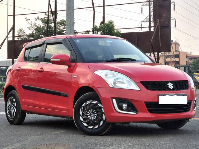 https://images10.gaadi.com/usedcar_image/4525871/original/processed_e8dc7085-3bd6-43ec-beb1-ff116aaebaa0.jpg?imwidth=6400