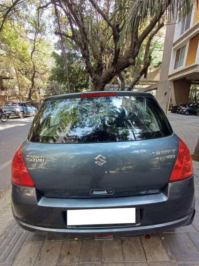 https://images10.gaadi.com/usedcar_image/4525873/original/processed_29b5e517-f865-4c32-ada3-1677464101a3.jpg?imwidth=6402