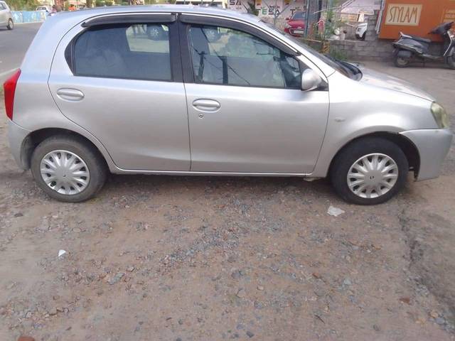 https://images10.gaadi.com/usedcar_image/4525880/original/processed_d0011dbb6747c9c1a04c174b3258443d.jpg?imwidth=6401