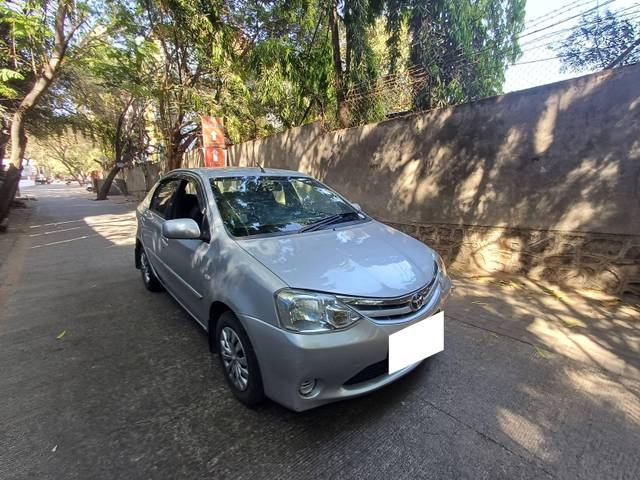 https://images10.gaadi.com/usedcar_image/4525885/original/processed_410ed407-70a8-4d64-b06a-fdd268fc5d2c.jpg?imwidth=6400