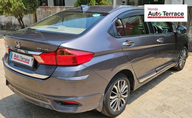 Second-hand 2018 Honda City VX MT for sale in Bhubaneswar-6