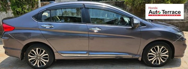 Second-hand 2018 Honda City VX MT for sale in Bhubaneswar-3