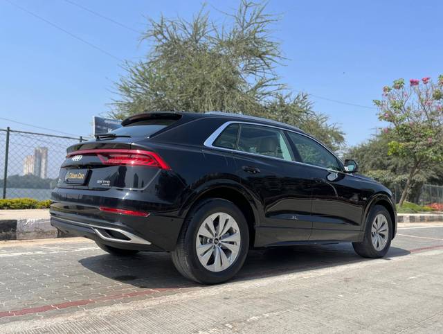 https://images10.gaadi.com/usedcar_image/4525904/original/processed_704391057ad850e569b2742a319f6b66.jpg?imwidth=6401