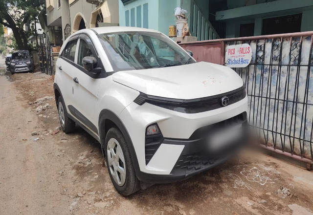 https://images10.gaadi.com/usedcar_image/4525927/original/2f921dad-84dc-41cd-b70d-3370076f194d.?imwidth=6400