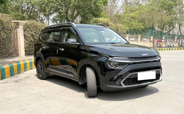 https://images10.gaadi.com/usedcar_image/4525932/original/processed_ce3ed1f2da4682c1ee03ae1e444eea04.jpg?imwidth=6400
