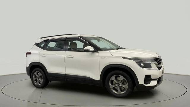 https://images10.gaadi.com/usedcar_image/4525954/original/2ac134beb97f0e9b2224b3927903b4ed.jpg?imwidth=6400