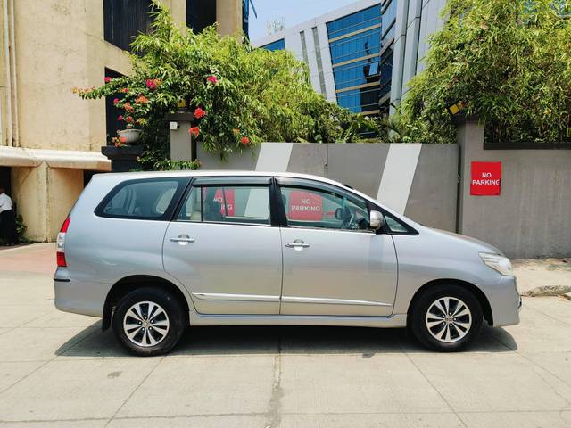 https://images10.gaadi.com/usedcar_image/4525965/original/processed_6521714cd92f066585f50ab3e96c0bd6.jpeg?imwidth=6401