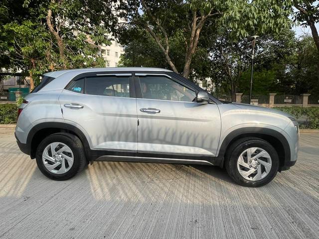 https://images10.gaadi.com/usedcar_image/4525967/original/dab9b7ca8d8f0aaea086309ce6b4526f.jpg?imwidth=6401