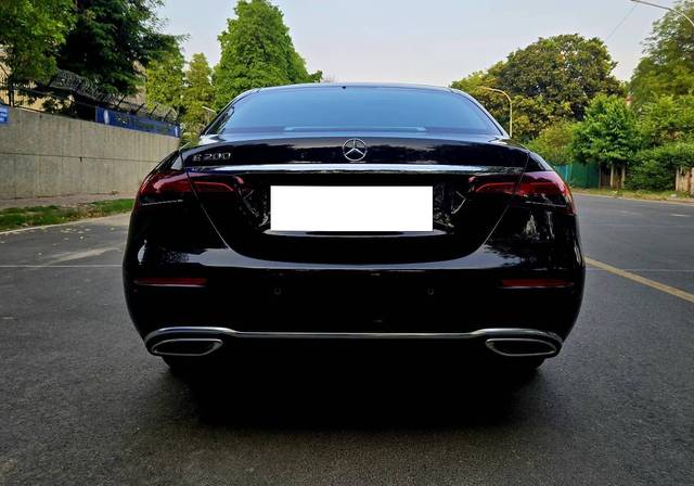 https://images10.gaadi.com/usedcar_image/4525983/original/processed_22f61aeec8825efa2981ed51acaf71b2.jpg?imwidth=6402