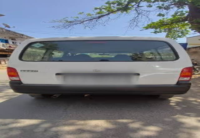 https://images10.gaadi.com/usedcar_image/4525990/original/d80a4f3d-4b5b-4219-9e1f-5c3d8093ce5e.?imwidth=6401