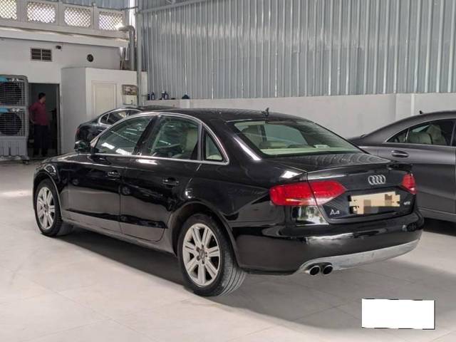 https://images10.gaadi.com/usedcar_image/4526023/original/processed_5b3106dd04dac7d8ef98deeb842df748.jpg?imwidth=6402