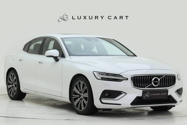 https://images10.gaadi.com/usedcar_image/4526027/original/processed_b62ae564e3d283ea5cdb6c8a4da00951.jpg?imwidth=6400