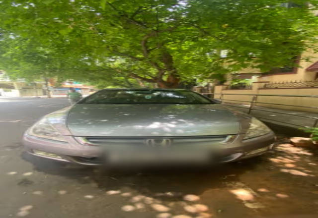 https://images10.gaadi.com/usedcar_image/4526036/original/ac7680b7-326b-46d3-9df8-a50e0e0f806e.?imwidth=6400