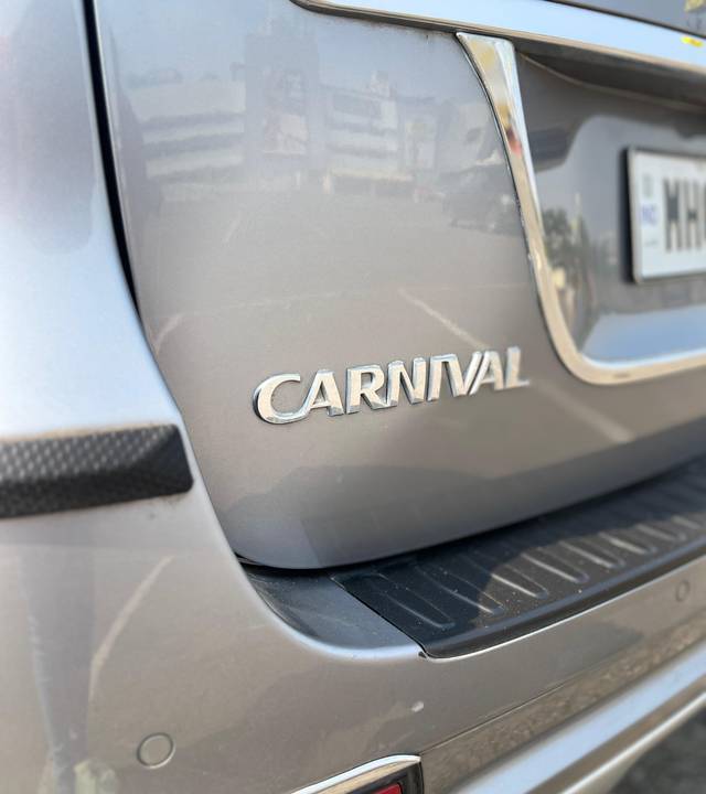 https://images10.gaadi.com/usedcar_image/4526043/original/7a0b42bec2fd09cdf03449b9134e0d7d.jpg?imwidth=6402