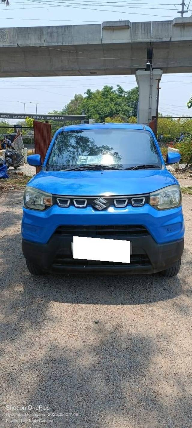 https://images10.gaadi.com/usedcar_image/4526082/original/processed_b3d7ac1b7be27bc41432b9cb11984c7b.jpg?imwidth=6401