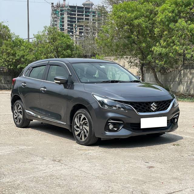 https://images10.gaadi.com/usedcar_image/4526102/original/processed_b1bce7c76af8962bdcb4a63fa91ec687.jpg?imwidth=6400