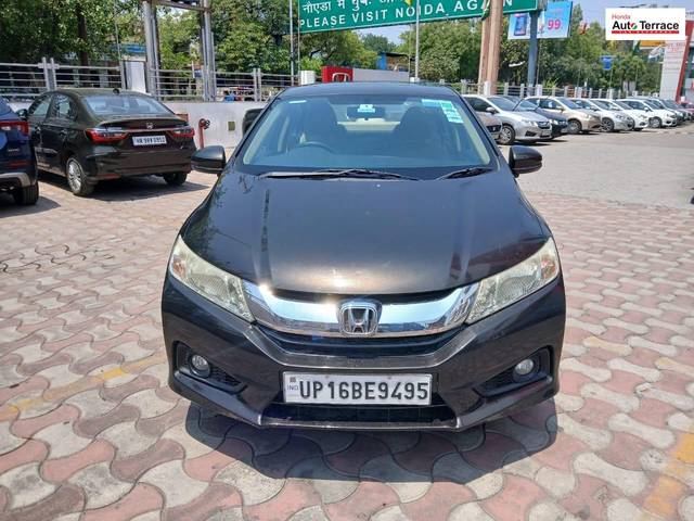 https://images10.gaadi.com/usedcar_image/4526106/original/101737c576e54d6d894d11ce4e292015.jpg?imwidth=6400