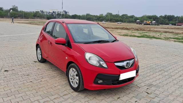 https://images10.gaadi.com/usedcar_image/4526118/original/processed_900d85f1d720b681b6e06f7398875257.jpg?imwidth=6400
