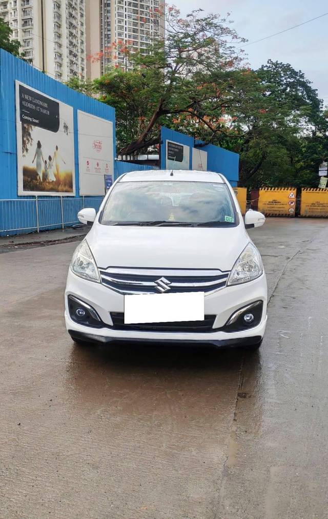 https://images10.gaadi.com/usedcar_image/4526121/original/processed_6c2f91a3cd3735d2a6b2be0f48b3ad90.jpg?imwidth=6400