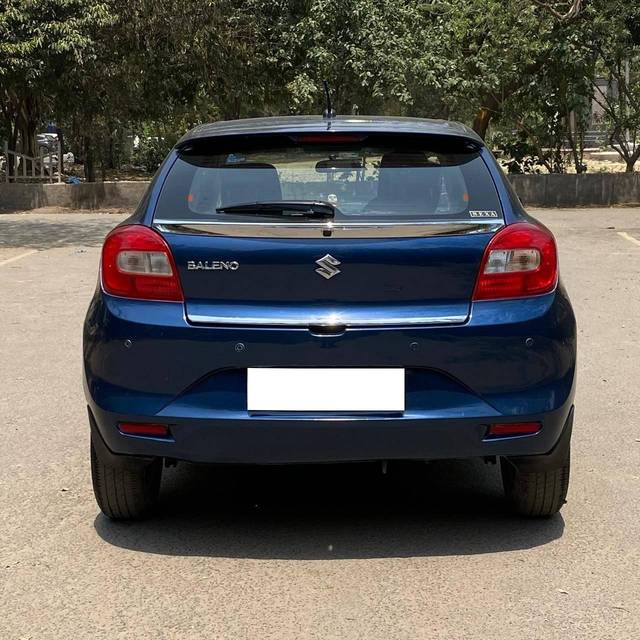 https://images10.gaadi.com/usedcar_image/4526126/original/processed_248528471250a14795cd302458a7ab9e.jpg?imwidth=6402