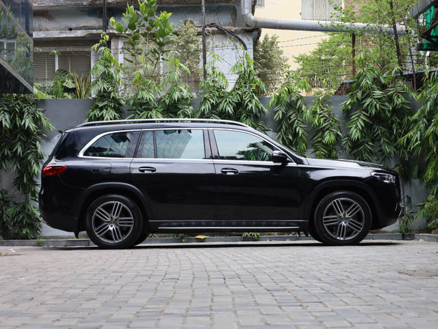 https://images10.gaadi.com/usedcar_image/4526137/original/8b84994ce4f60fabf10f07ef90ffb541.jpg?imwidth=6401