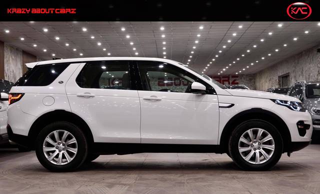 https://images10.gaadi.com/usedcar_image/4526144/original/processed_a744de37be7f5cba0e048b86cd5ba480.jpg?imwidth=6401