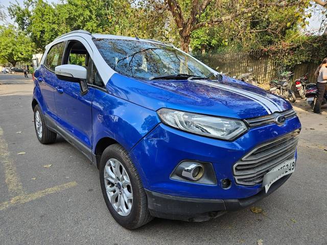 https://images10.gaadi.com/usedcar_image/4526228/original/processed_2550fc0e2f71bb525935a959f212490e.jpeg?imwidth=6400
