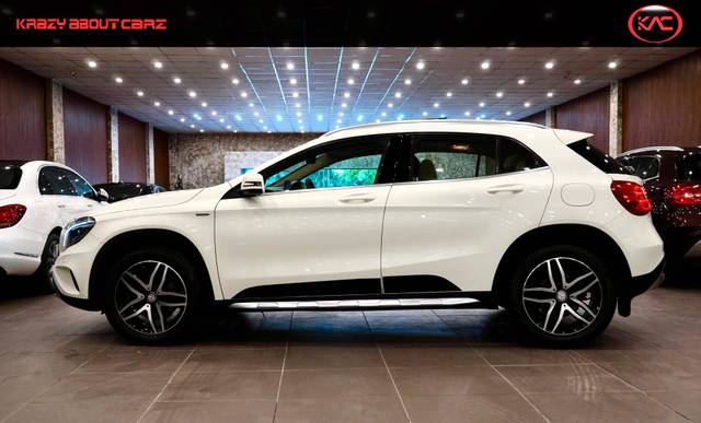 https://images10.gaadi.com/usedcar_image/4526241/original/processed_92086dfc65e39e554702072c5f2ea121.jpg?imwidth=6402
