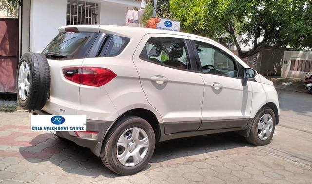 https://images10.gaadi.com/usedcar_image/4526247/original/processed_81ced74ba407ee343c24e4f1af0f5419.jpg?imwidth=6401