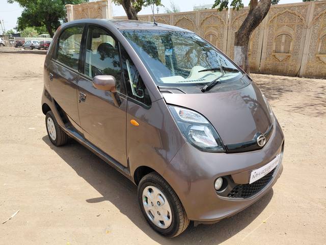 https://images10.gaadi.com/usedcar_image/4526250/original/processed_a65870210d1a9e0a0e2c5667f7d96b1d.jpg?imwidth=6400