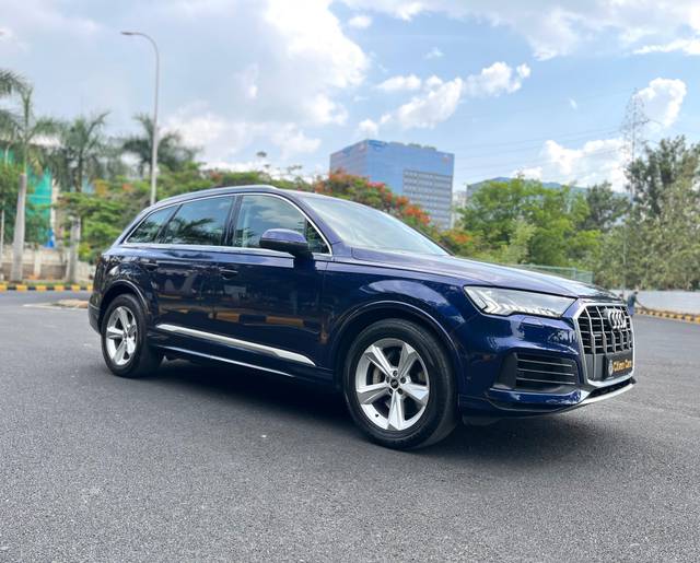https://images10.gaadi.com/usedcar_image/4526260/original/processed_1ada69536d2b7241cfc2ff55afb9913b.jpg?imwidth=6400
