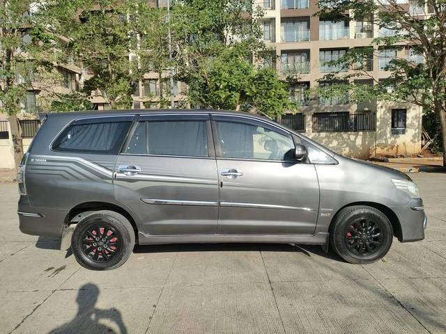 https://images10.gaadi.com/usedcar_image/4526277/original/processed_406ab250ecb813de41184b3459c1b98e.jpeg?imwidth=6401