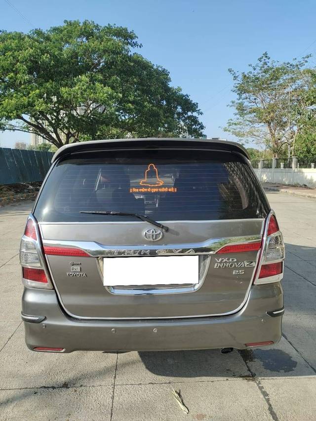https://images10.gaadi.com/usedcar_image/4526277/original/processed_f50094834e321446cf5adbbb72985c15.jpeg?imwidth=6402