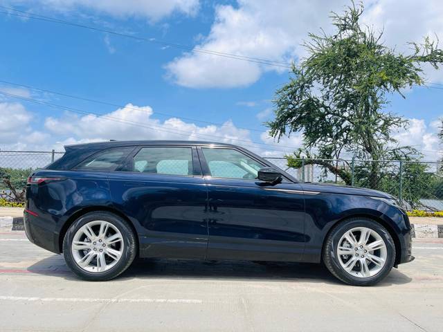 https://images10.gaadi.com/usedcar_image/4526284/original/f37caa2286345e634c18f24c773fbad2.jpg?imwidth=6401