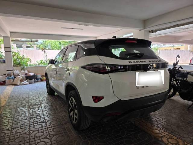 https://images10.gaadi.com/usedcar_image/4526292/original/processed_processed_1a102dab-3385-4a4c-9791-1541b9319eb8.jpg?imwidth=6400